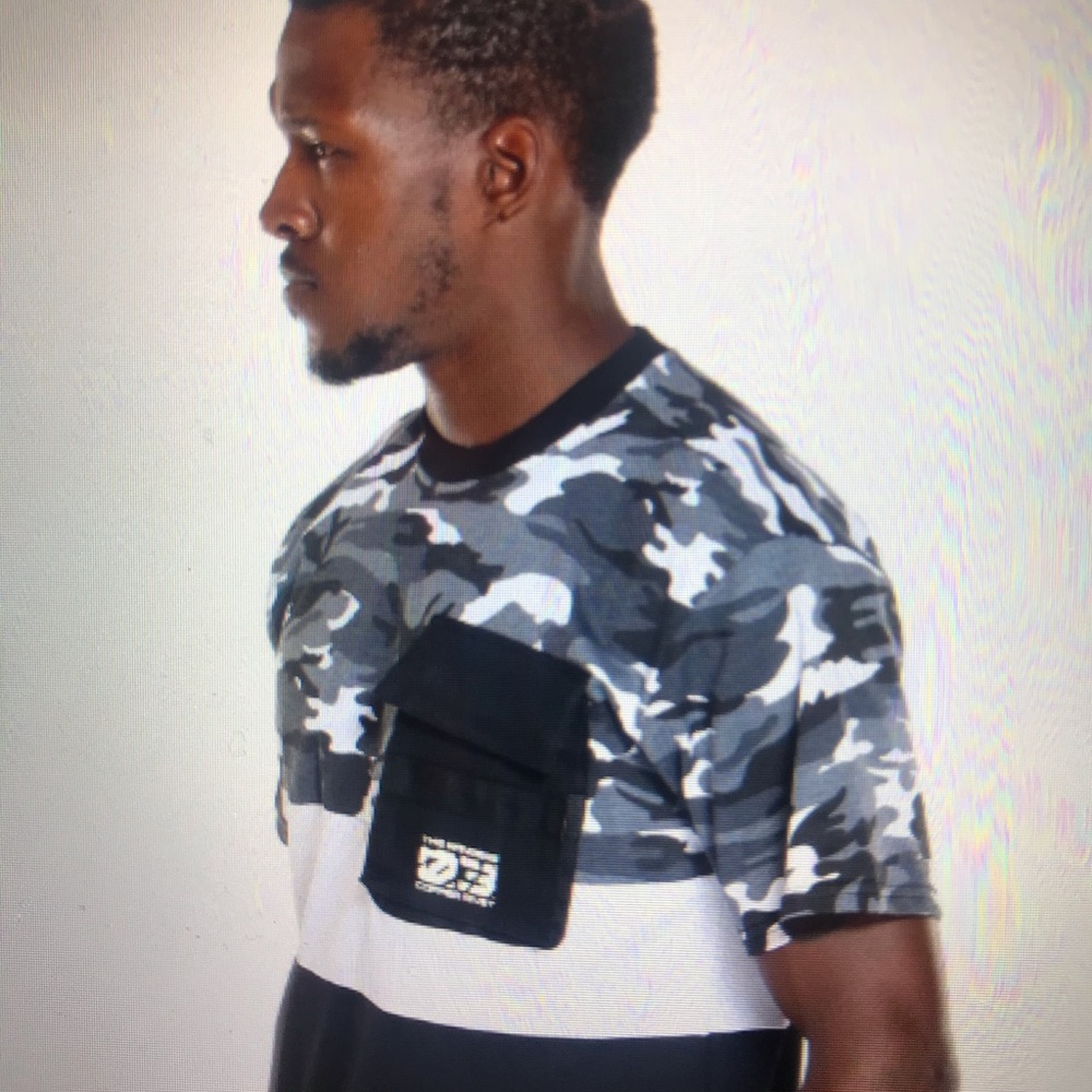Shirt - Picture 3 of 4